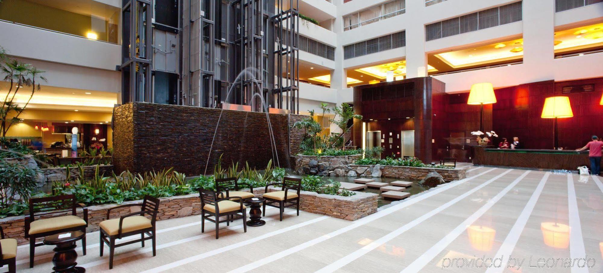 Embassy Suites Los Angeles Глендейл Інтер'єр фото